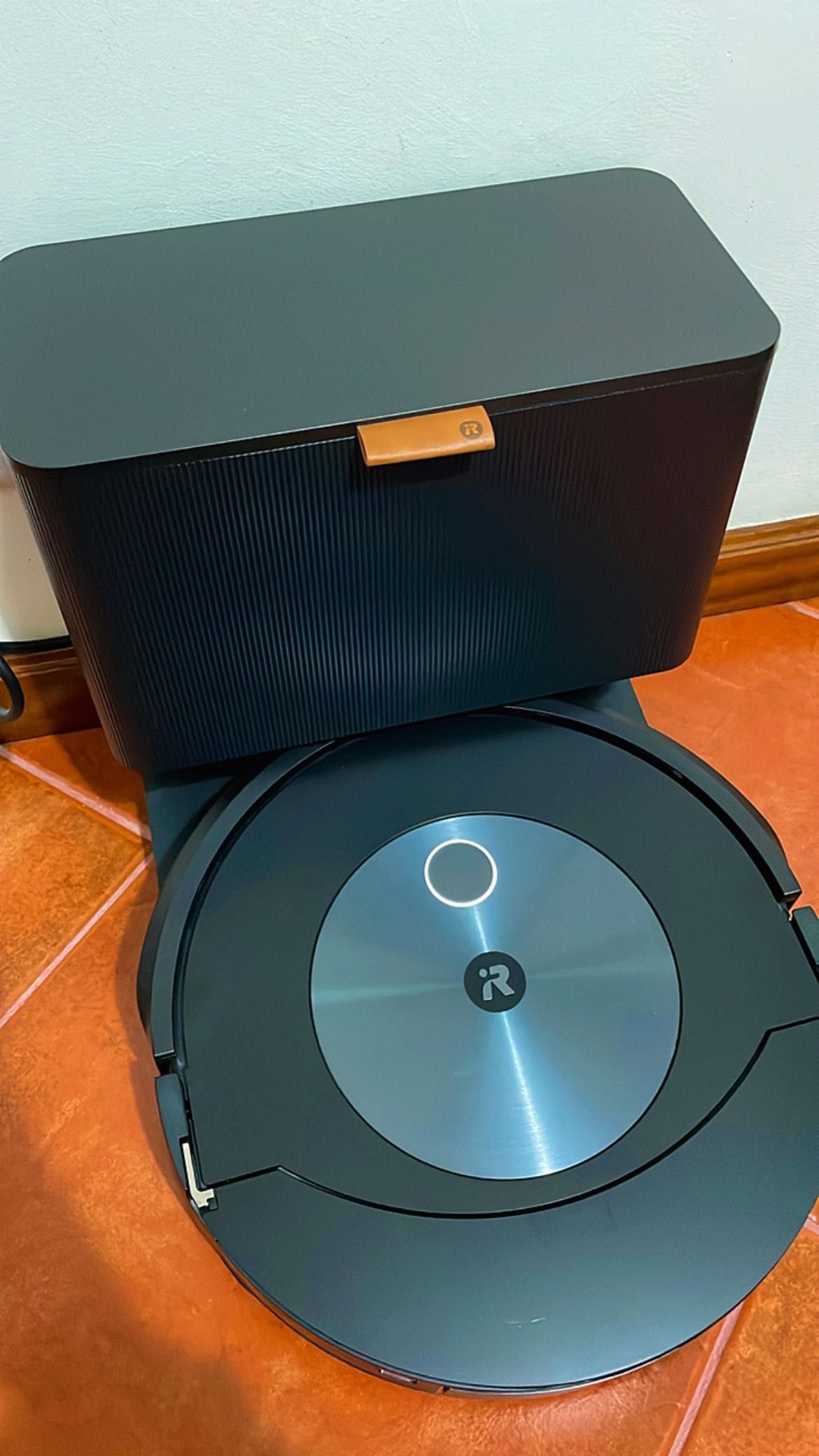 Aspirador Roomba Combo j7+