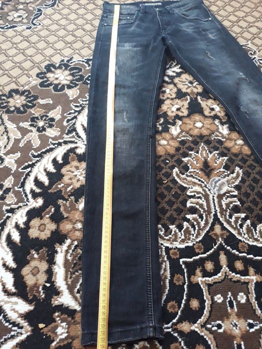 Нові джинси чорного кольору