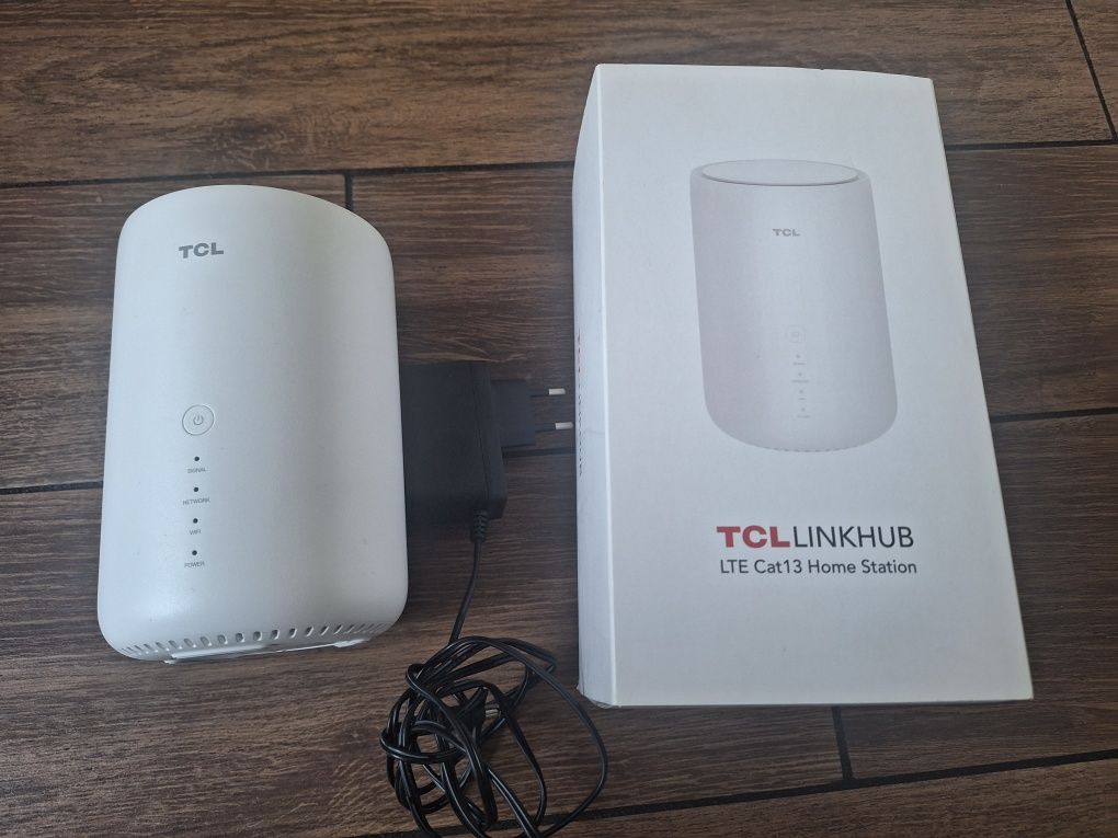 Router TCL HH130VM 4G LTE Wi-Fi 5 AC1200