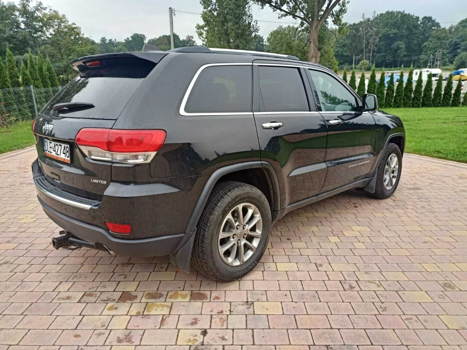 Jeep Grand Cherokee 2015r zarejstrowany w PL bezwypadkowy 23%