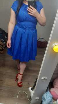 Продаю сине платья