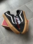 Чоловічі оригінальні кеди Vans Old Skool Black / Gum