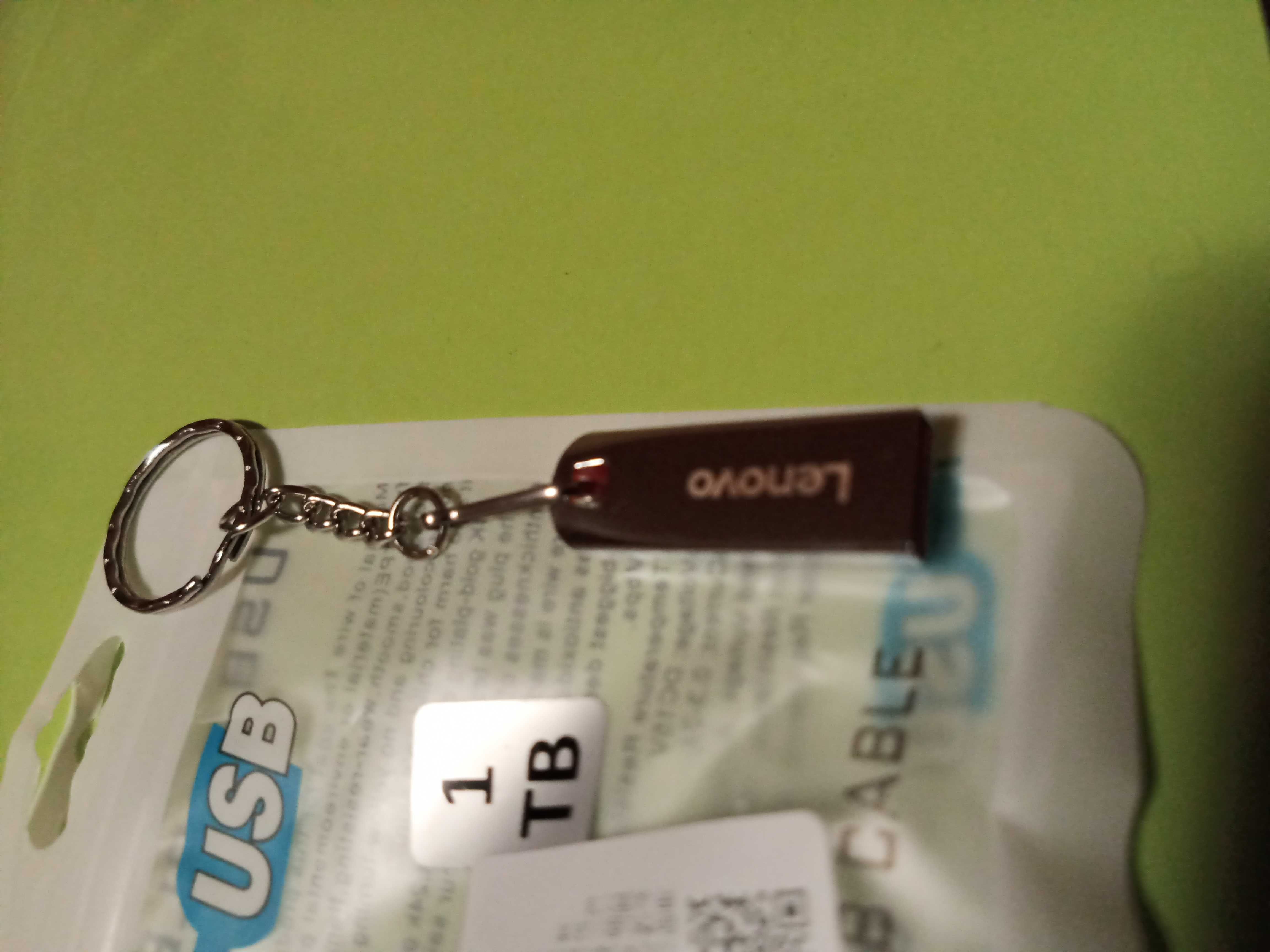 Флешка нова металева на 128Gb,2Tb.