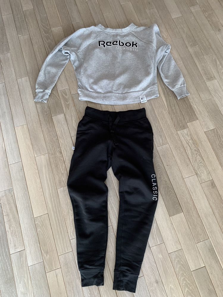 Спортивний костюм Reebok