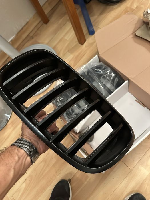 Grelhas frontais bmw e60