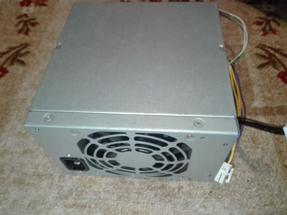 Блок  живлення HP  Elite 8200 / 8300  PS-4321-1HB