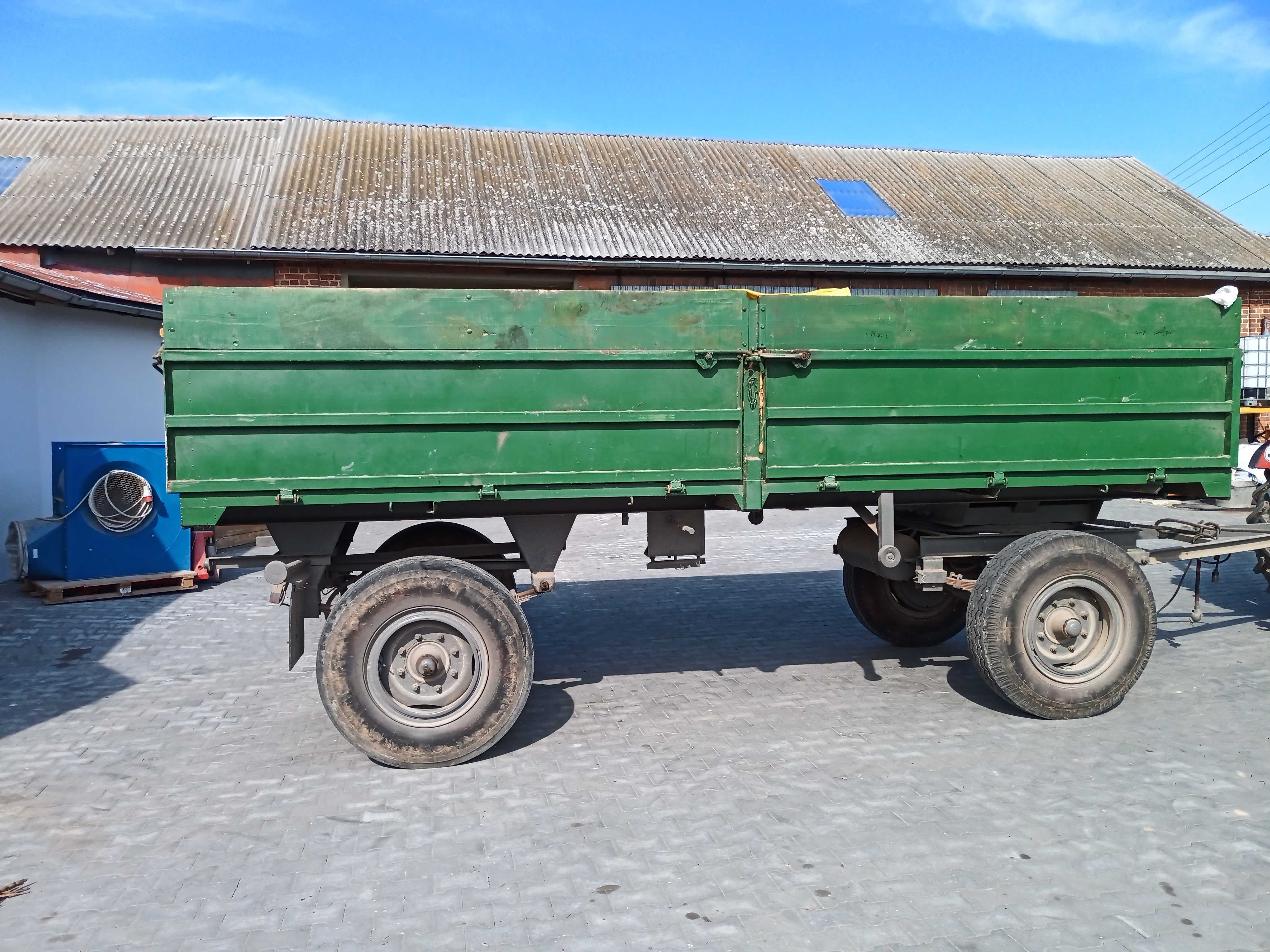 Przyczepa  IFA HL 8011, 6011, sztywna, do słomy (Zasław, Wielton)