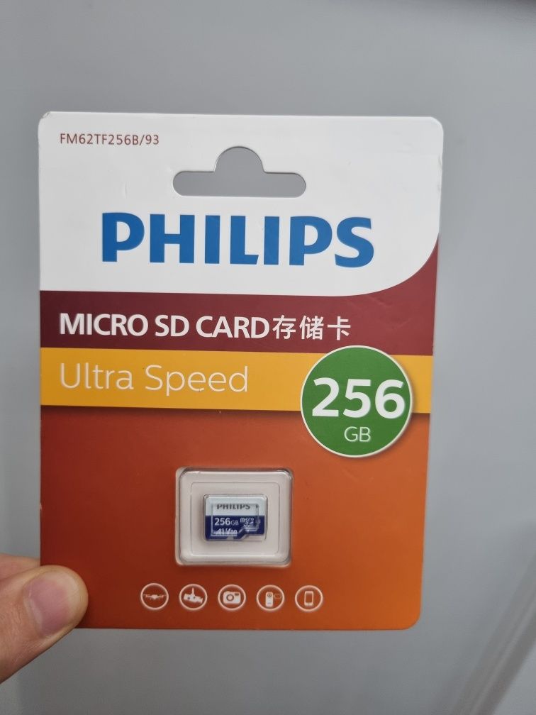 Карта пам'яті Philips MicroSD V30 256GB