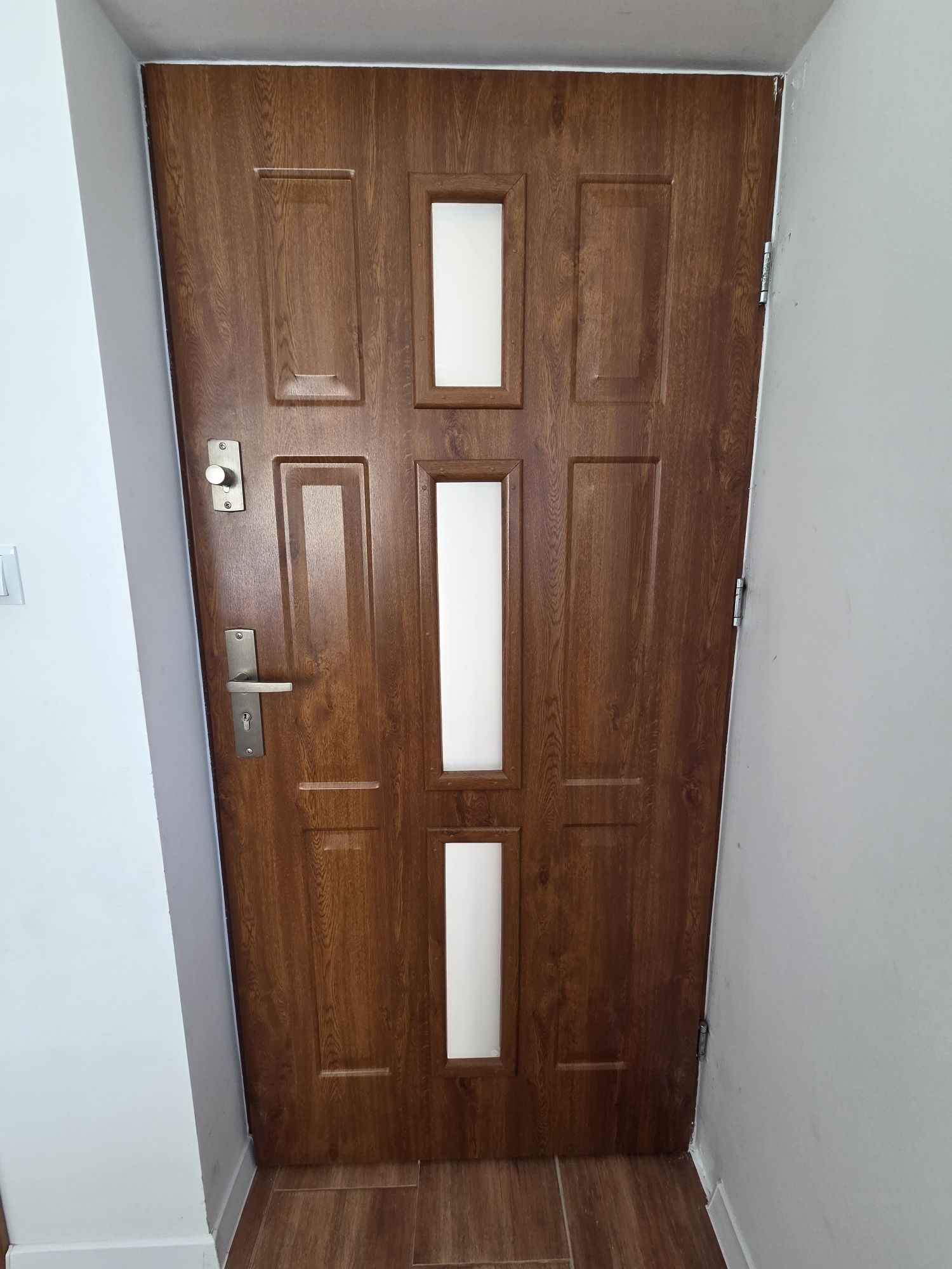 Drzwi zewnętrzne antywłamaniowe Kmt 100x205 cm kolor złoty dąb
