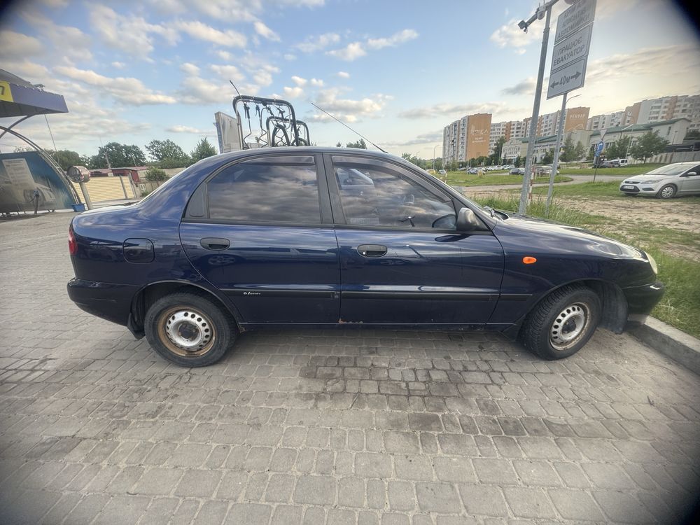 Daewoo Lanos 2005 року