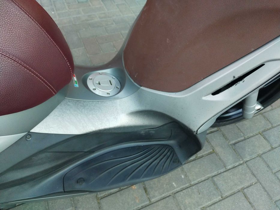 Скутер Piaggio Beverly 350 Sport Touring 2012 мощный  33л.с. инжектор