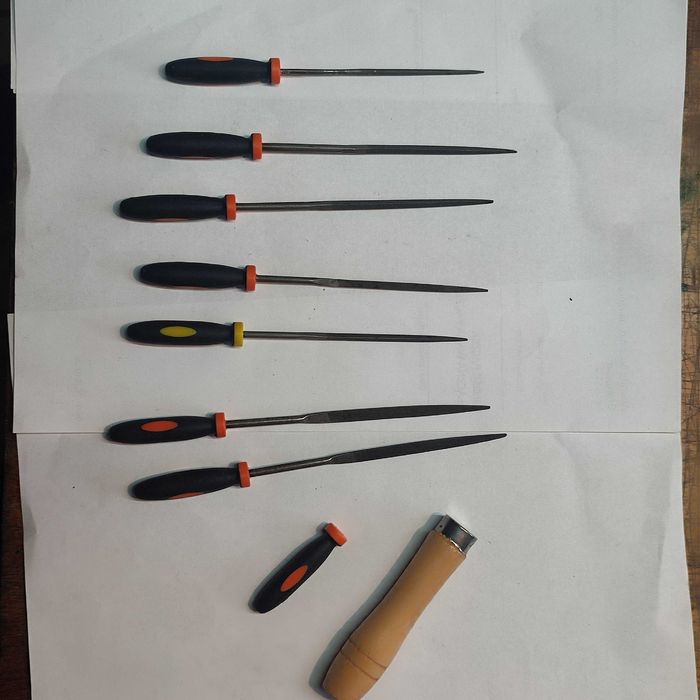 Pilniczki iglaczki w rączkach