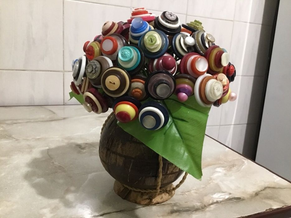 Букет из пуговиц, декор, подарок, сувенир,ваза
