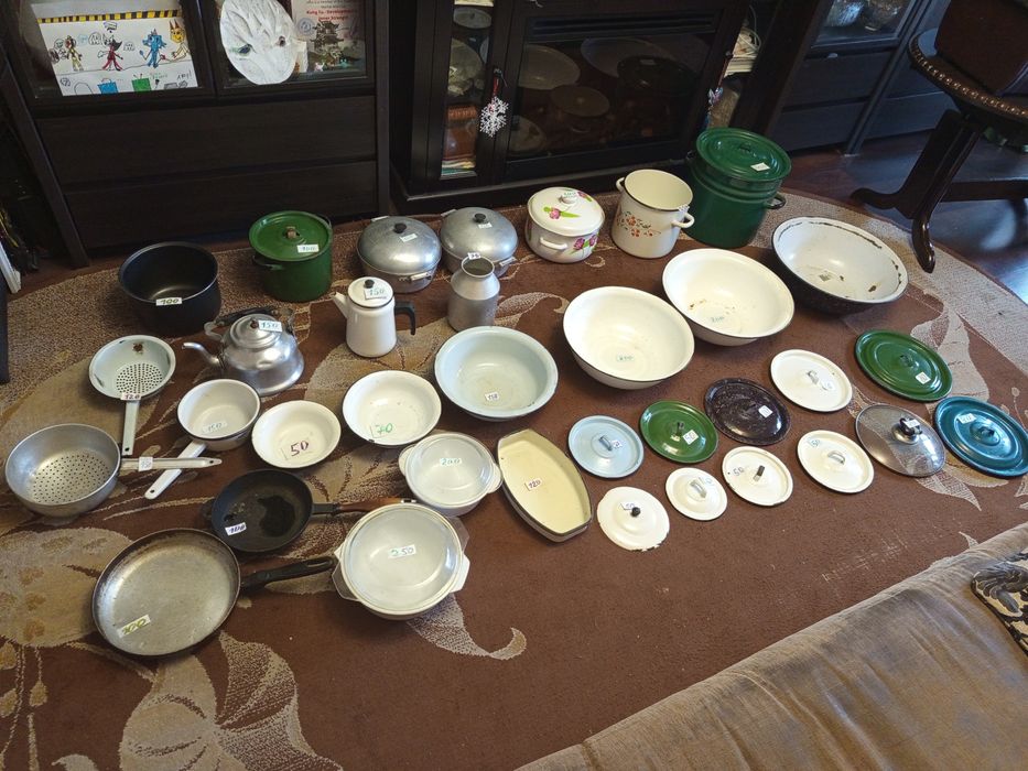 СССР посуда. Крышки, кастрюли, тазики, чайники, дрюшляки и другое.