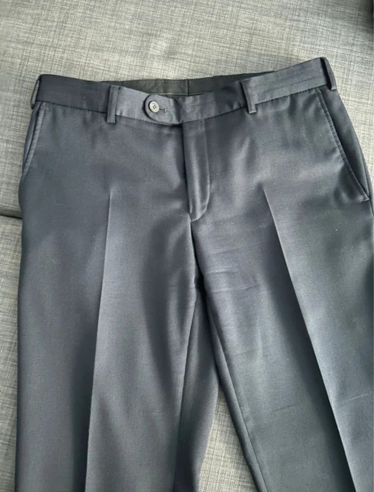 Granatowy garnitur BYTOM rozm. W182/100/88 (M)