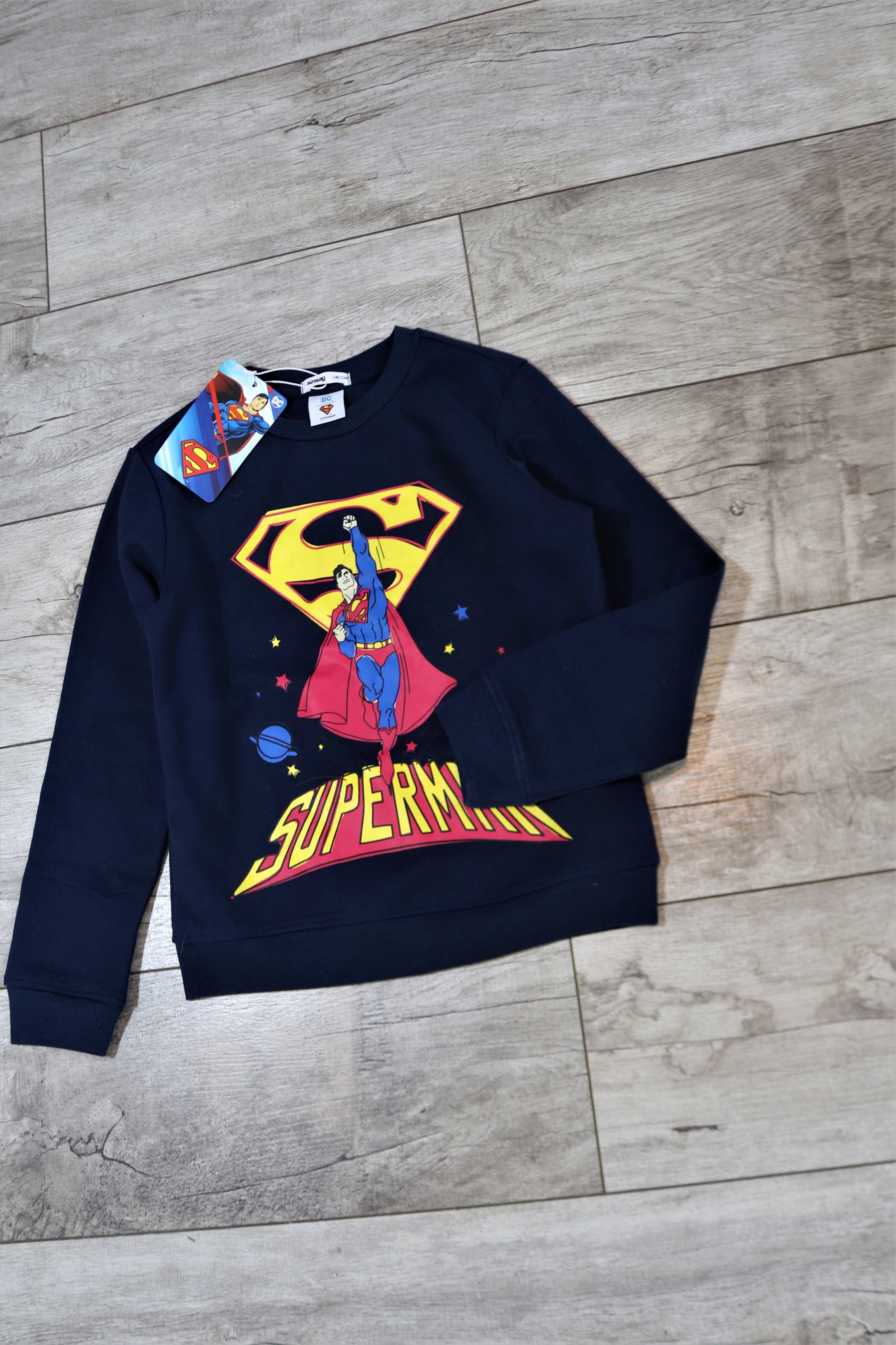 Sinsay Superman granatowa bluza ocieplana 140cm