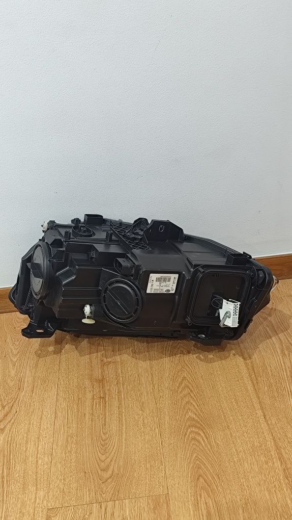 Farol Ótica Óptica Xénon Direita Original Mercedes Classe A W176