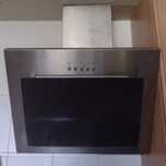 Okap ukośny Maan kolor INOX i czarna szyba