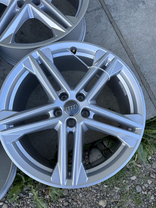 Диски 20 5.112 ЕТ39 8jx20H2 Audi Q5