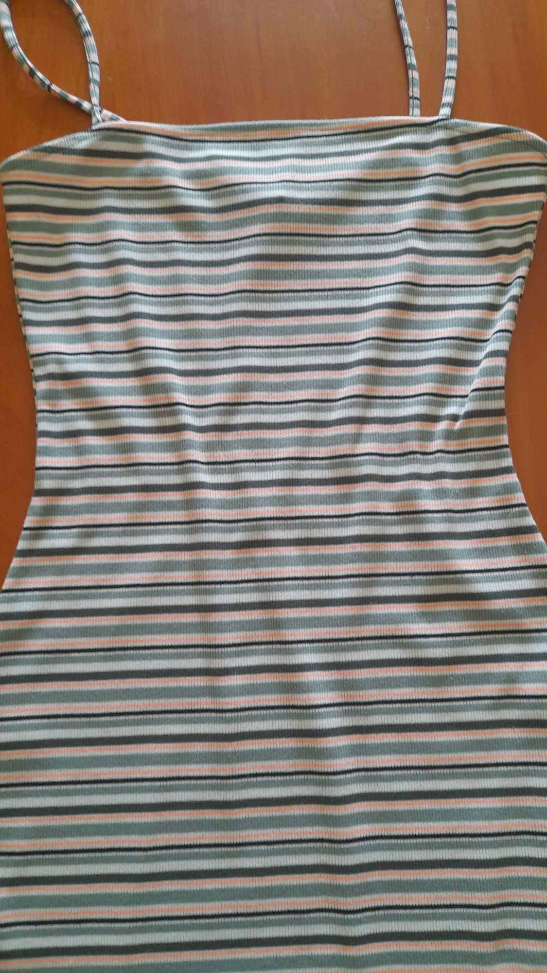 Krótka sukienka H&M rozmiar S