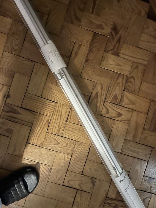 NUNCA USADO - SKOGSKLOVER estore de correr cinzento IKEA