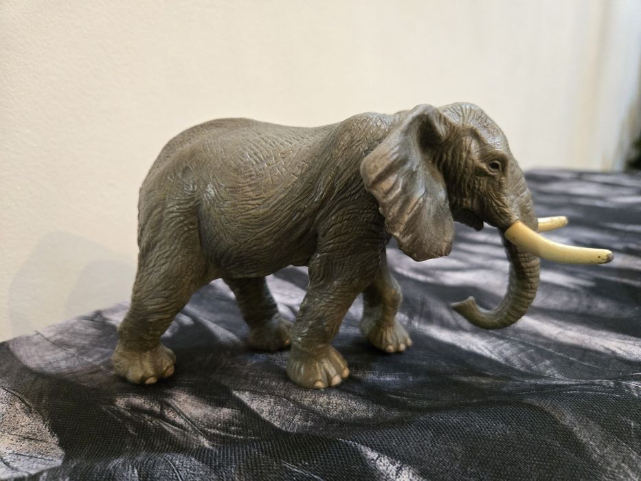 Figurka Słoń Afrykański Schleich