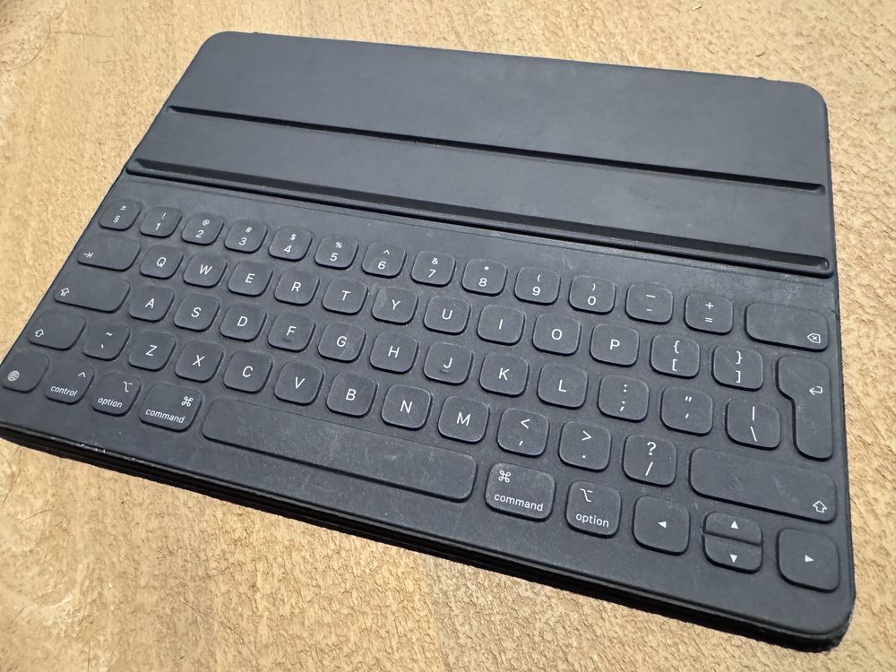 Apple Smart Keyboard Folio do Ipad Pro 12.9" -angielski międzynarodowy