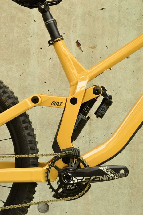 ROSE Scrub DC 1 SRAM GX DH 1x7 Rock Shox Boxxer 200mm REVERSE comp L