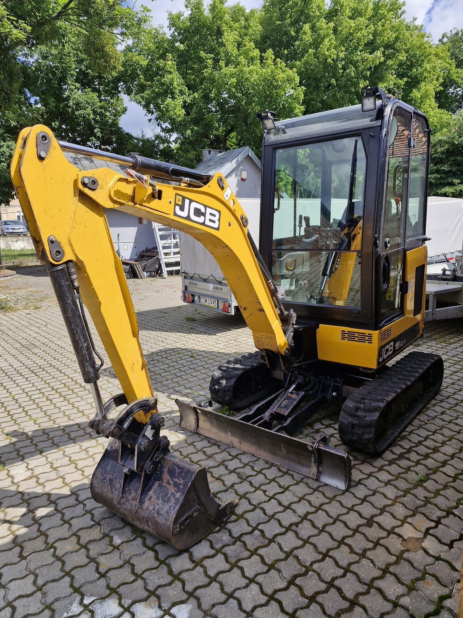 Mini koparka JCB 19C1 z 2022r. ładna 1900kg 3 łyżki SALON POLSKA 1 WŁ