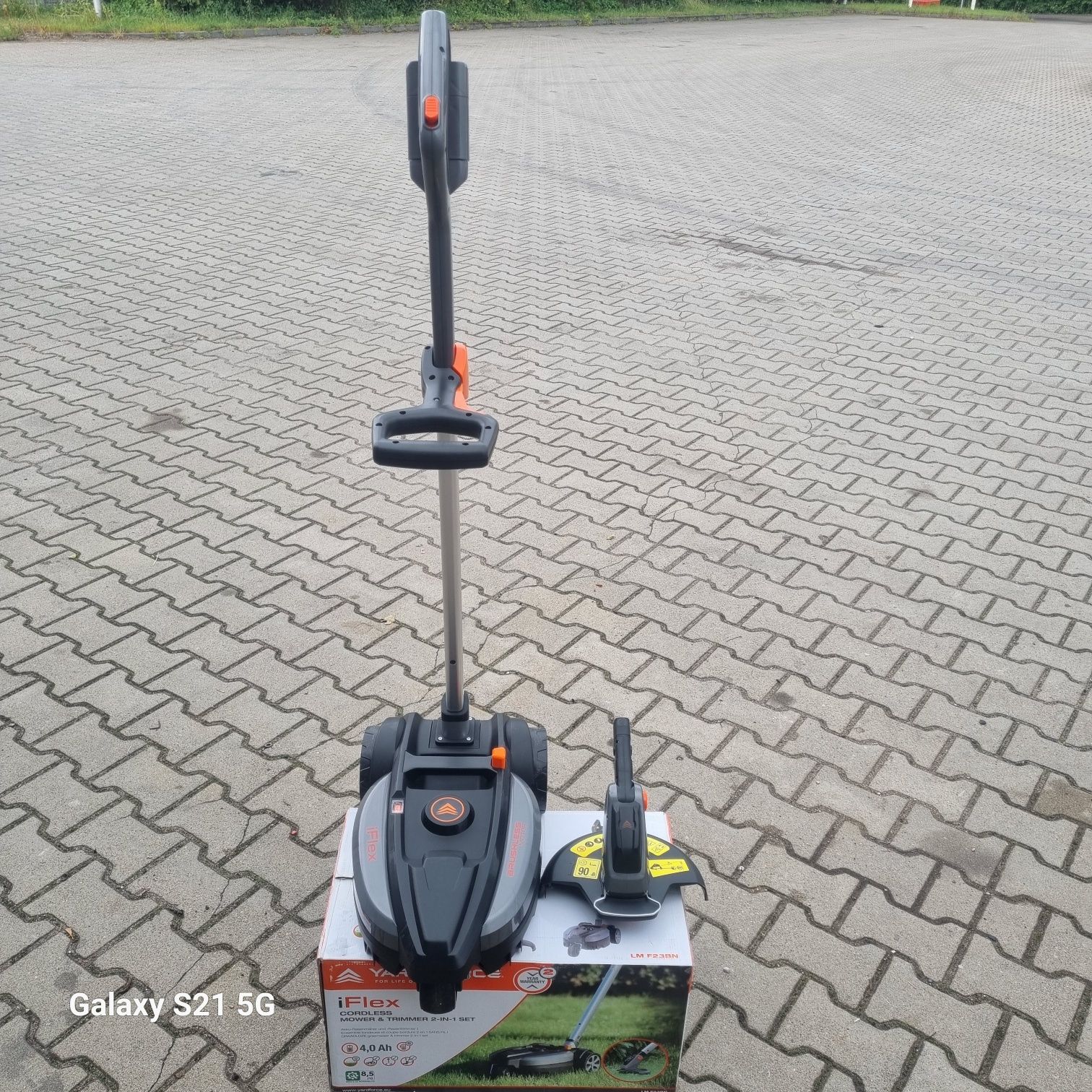 Kosiarko-podkaszarka YARD FORCE 2-IN-1 SET