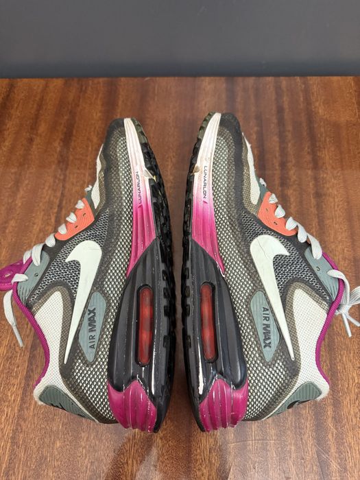 Кросівки жіночі Nike Air Max Lunarlon 39 розмір