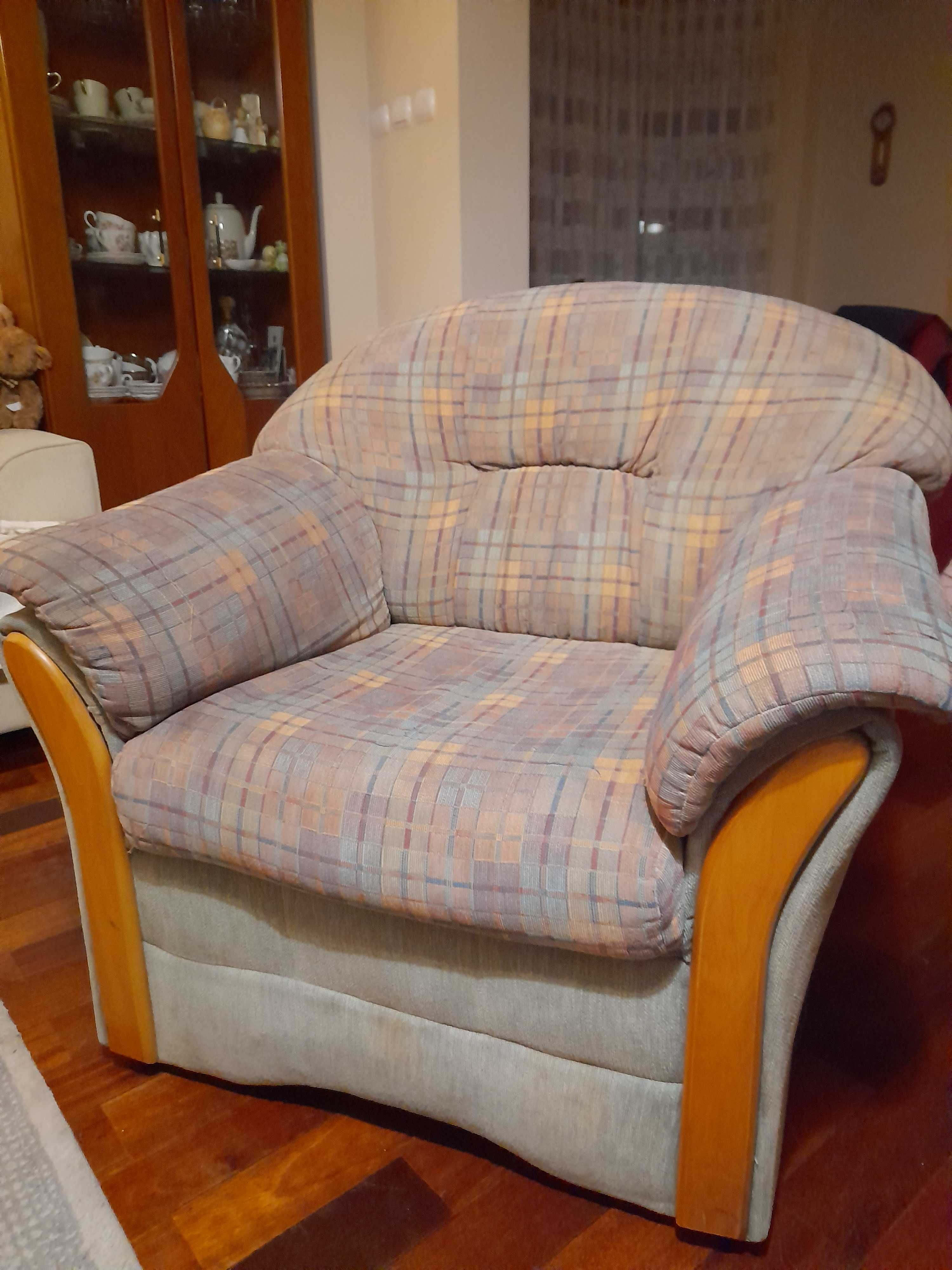 Fotel i sofa rozkładana