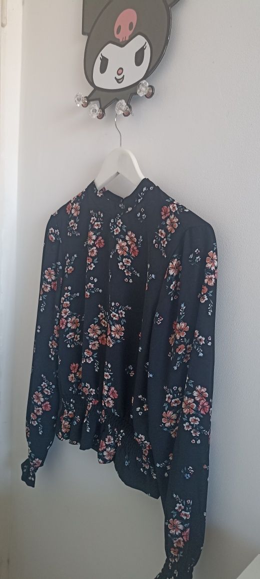 Elegancka czarna bluzka H&M Divided rozmiar 36