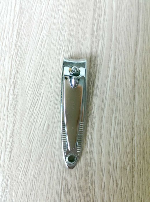 Obcinacz do paznokci metalowy z pilnikiem 5,5 cm