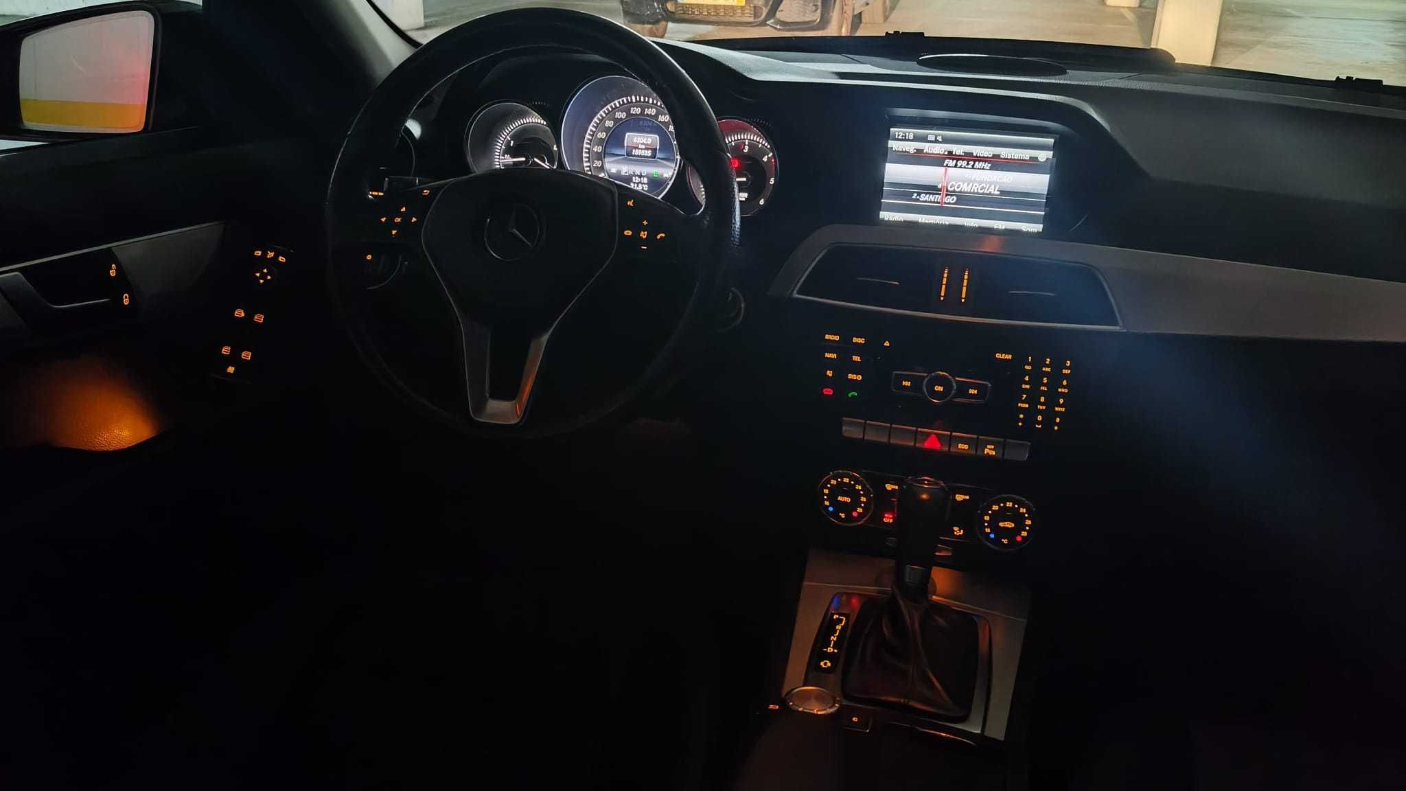 Mercedes c 220 cdi station avantgard // 2012 - nacional