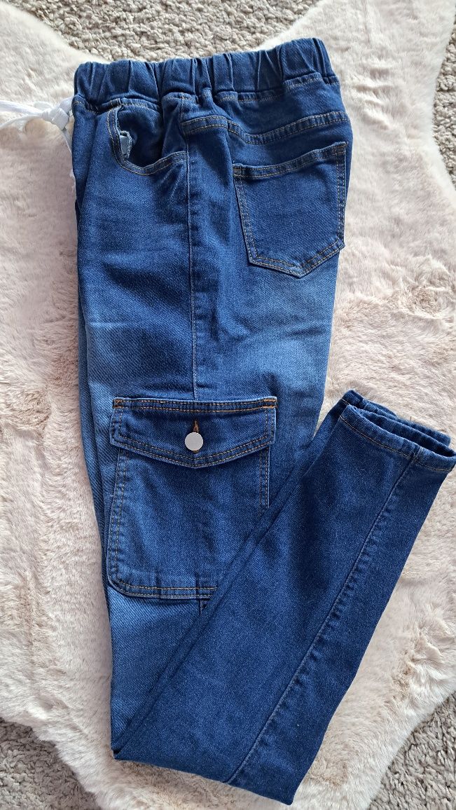 Nowe  spodnie jeans damskie