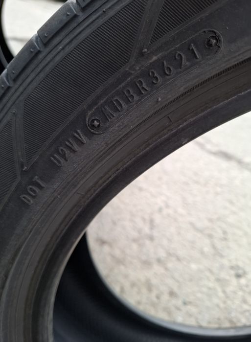 Opony letnie Dunlop R18 235x45 2021