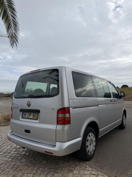 VW Transporter T5 6 Lugares 1.9TDI