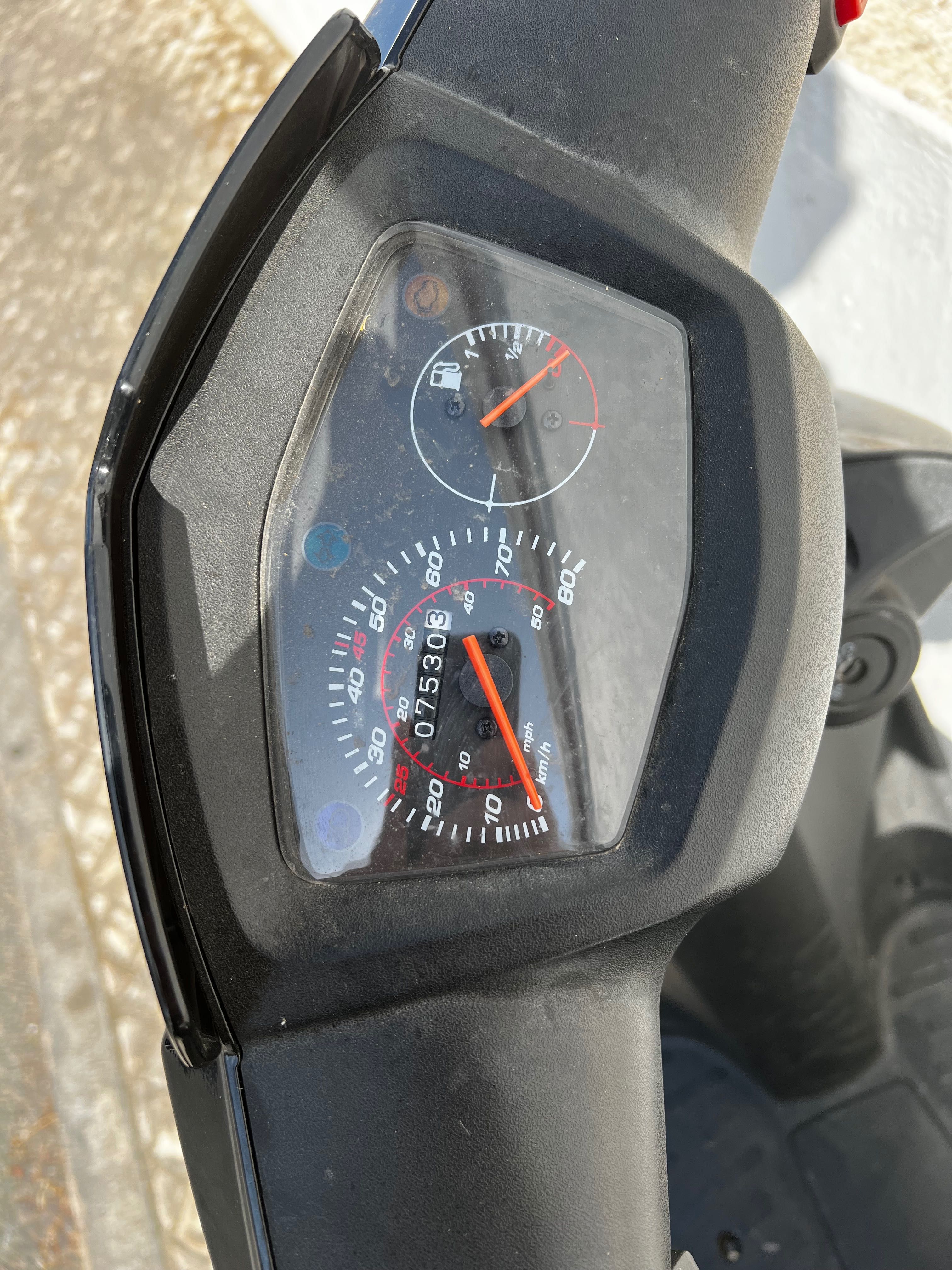 Oportunidade  Moto 2024, Motor Zerado, 1º Dono, Excelente Estado, nova