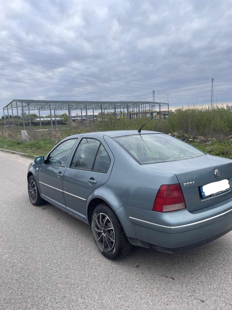 Vw Bora 1.6 2002r