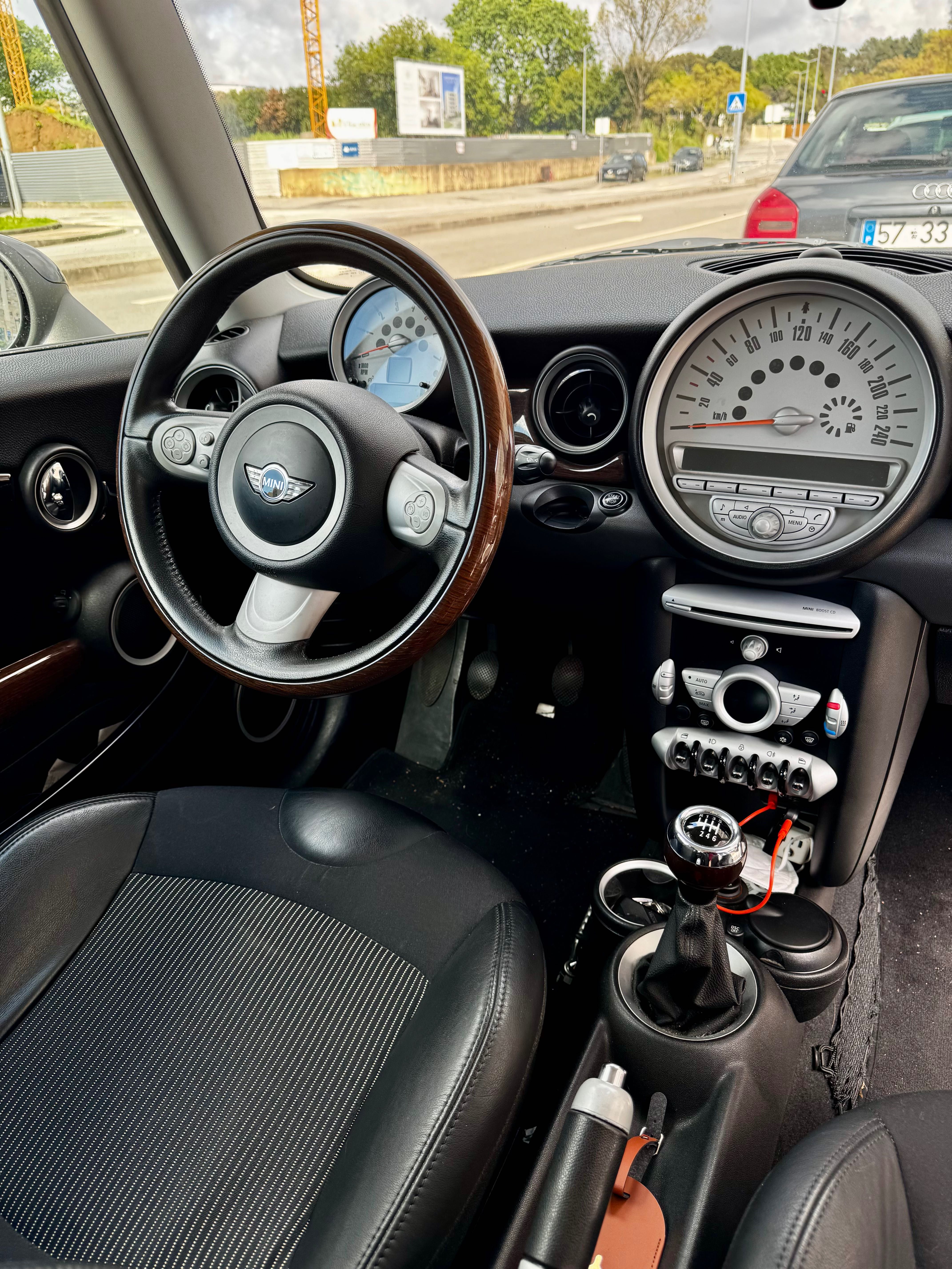 MINI Clubman Cooper D (British racing green)
