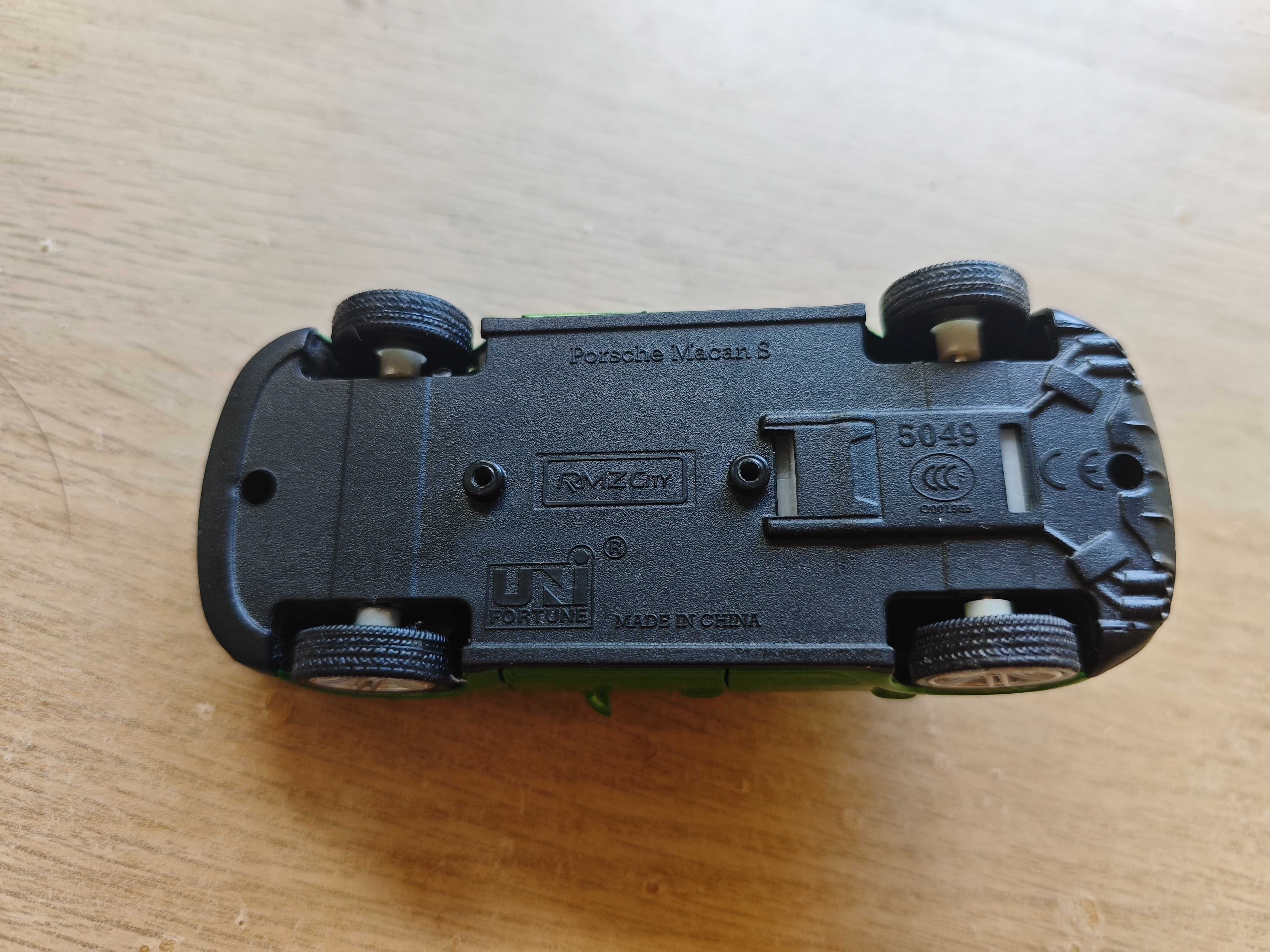 Miniatura Porsche Macan