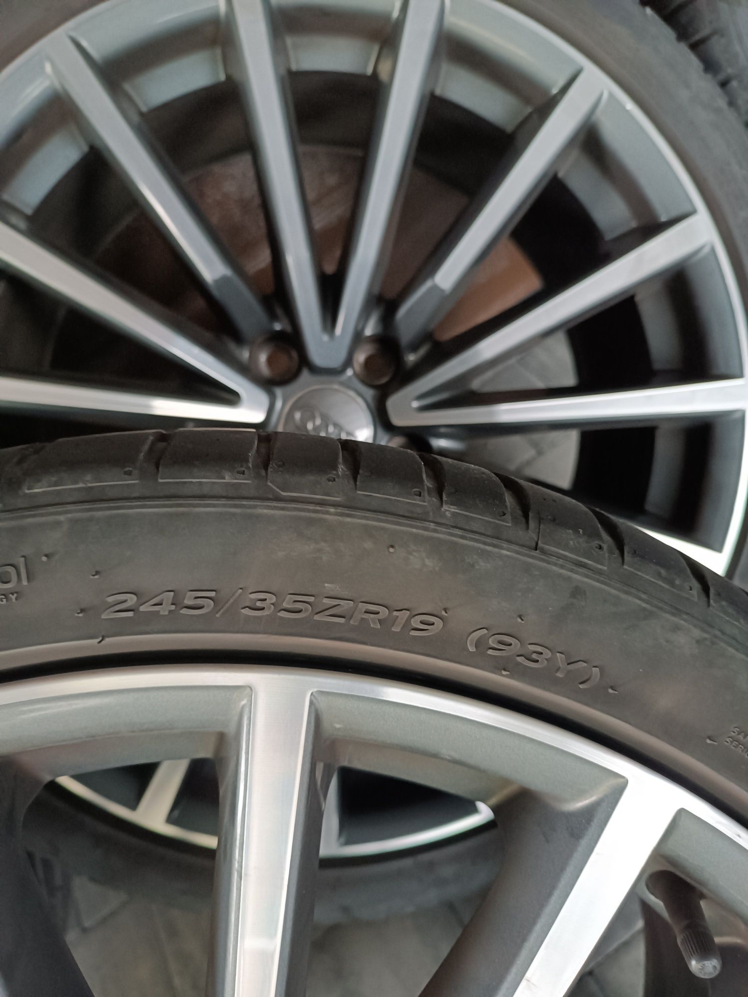 Kola audi felgi a4 b8 b9 b6 5x112 19"