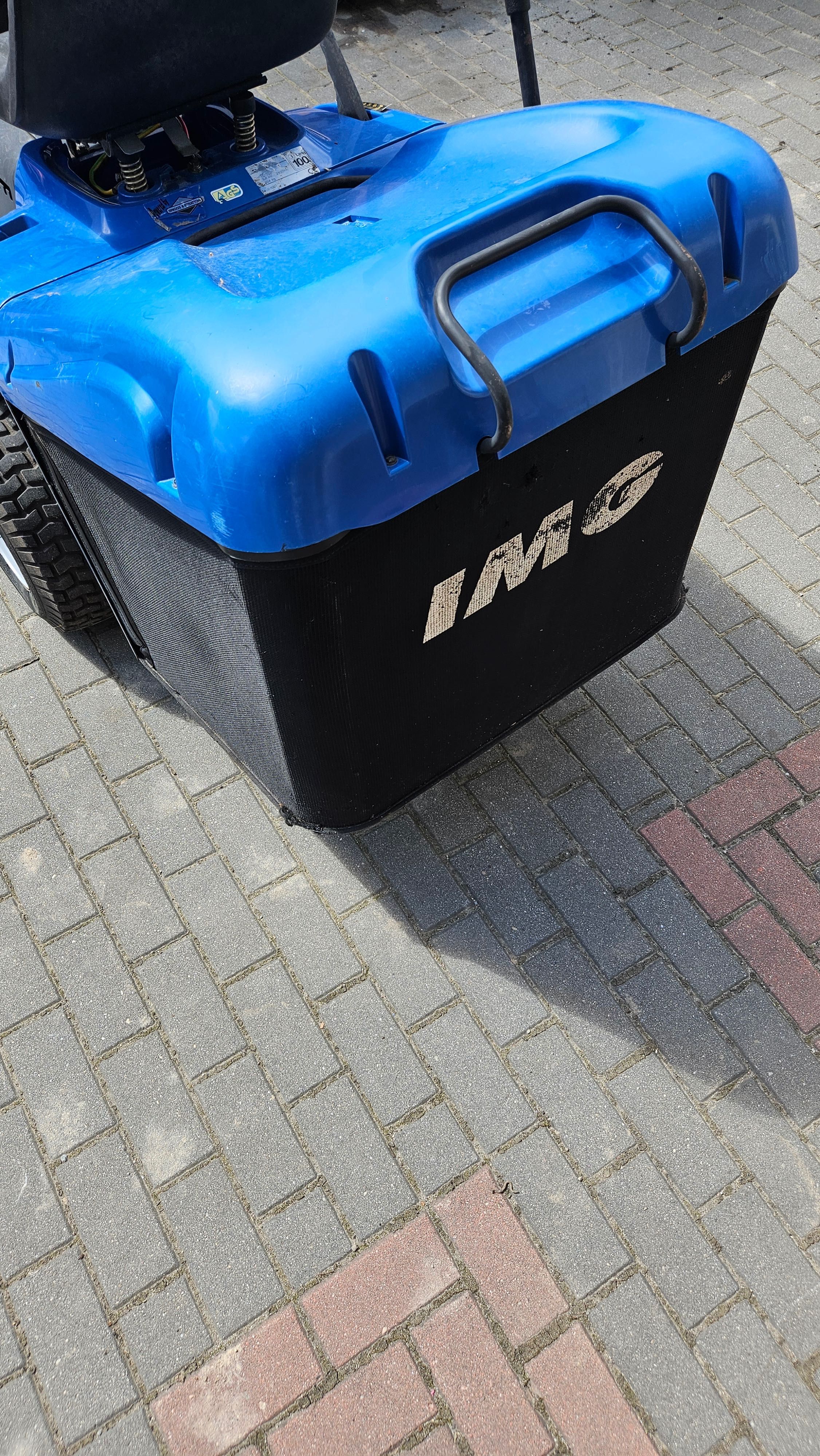Kosiarka samojezdna ISEKI CL 125