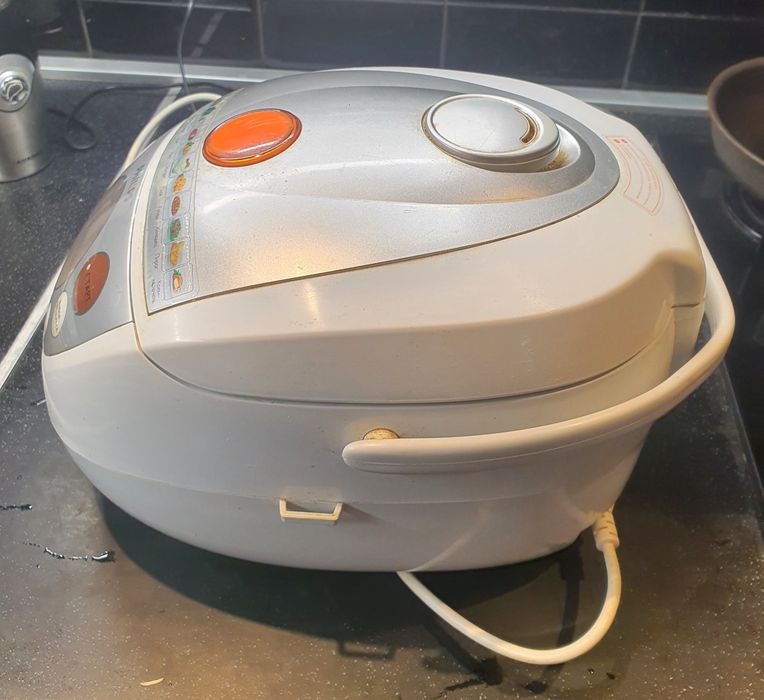 Мультиварка PHILIPS HD 3039/40 б/у