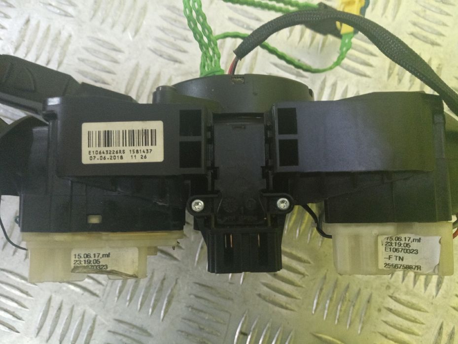 Шлейф керма руля Renault Trafic 3 Opel Vivaro Трафик Шрот Виваро Т3