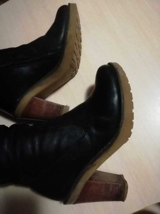 жіночі зимові чобітки 36 розмір