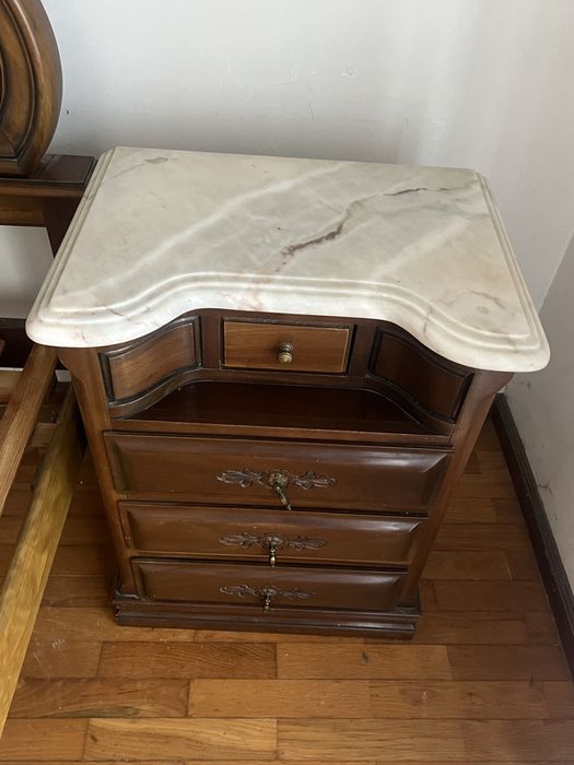 Mobilia completa com cama de casal