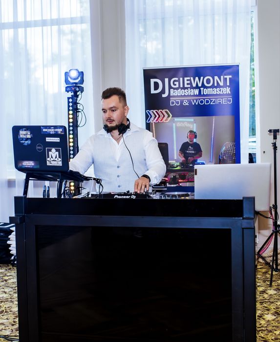DJ & Wodzirej na Twoją impreze ! 18stki , urodziny , wesela , eventy:)