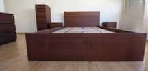 Em muito bom estado - Mobília completa de quarto IKEA Malm Castanho/Pr